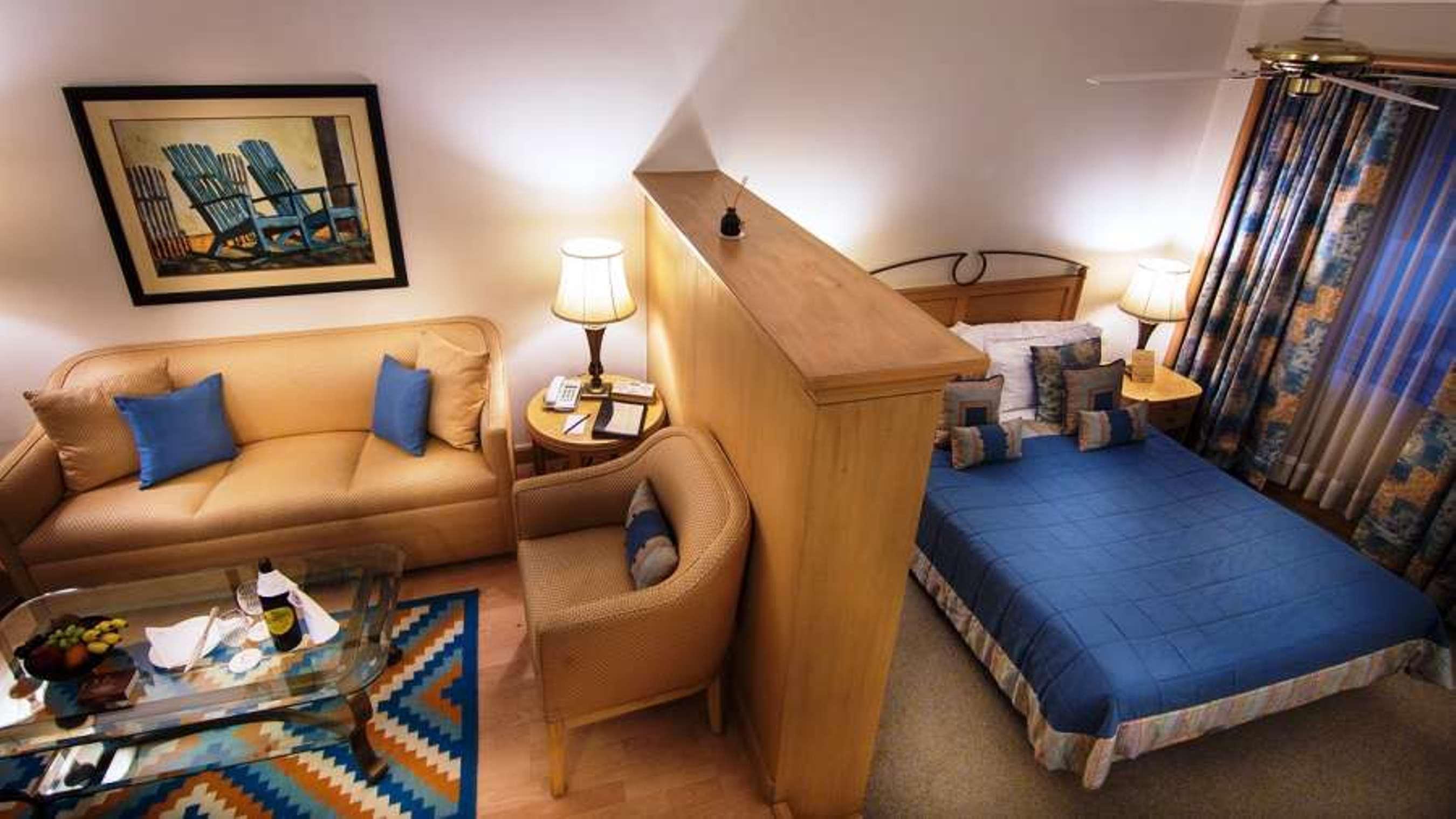 The Orchid Hotel Mumbai Vile Parle Extérieur photo A room at the Inn at Sedona